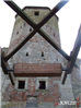 Zamek Siewierz - wieża - widok z bramy głównej